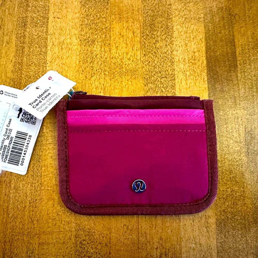NWT Lululemon True Identity Card Case Pomegranate/Somic Pink/Red Merlot